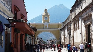 Pohodová koloniální kráska Antigua Guatemala (1. díl)