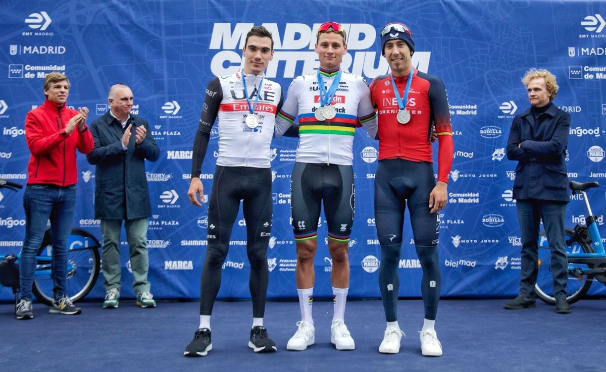 1698595595_podiumcarreralinea-iraia-calvo.jpg