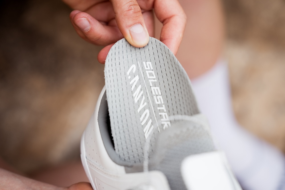 543775-simongehr_canyoncalpe_helmetshoes-97-5a317c-original-1719431246.jpg