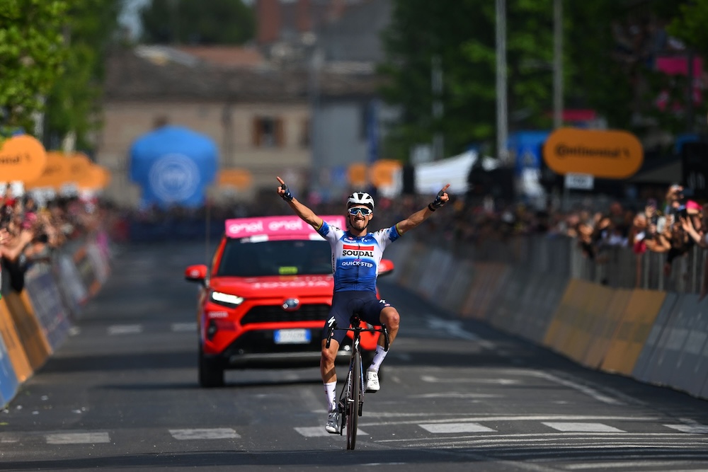 julian-alaphilippe-1-dario-belingheri-getty-images-jpg-1715884714.jpeg