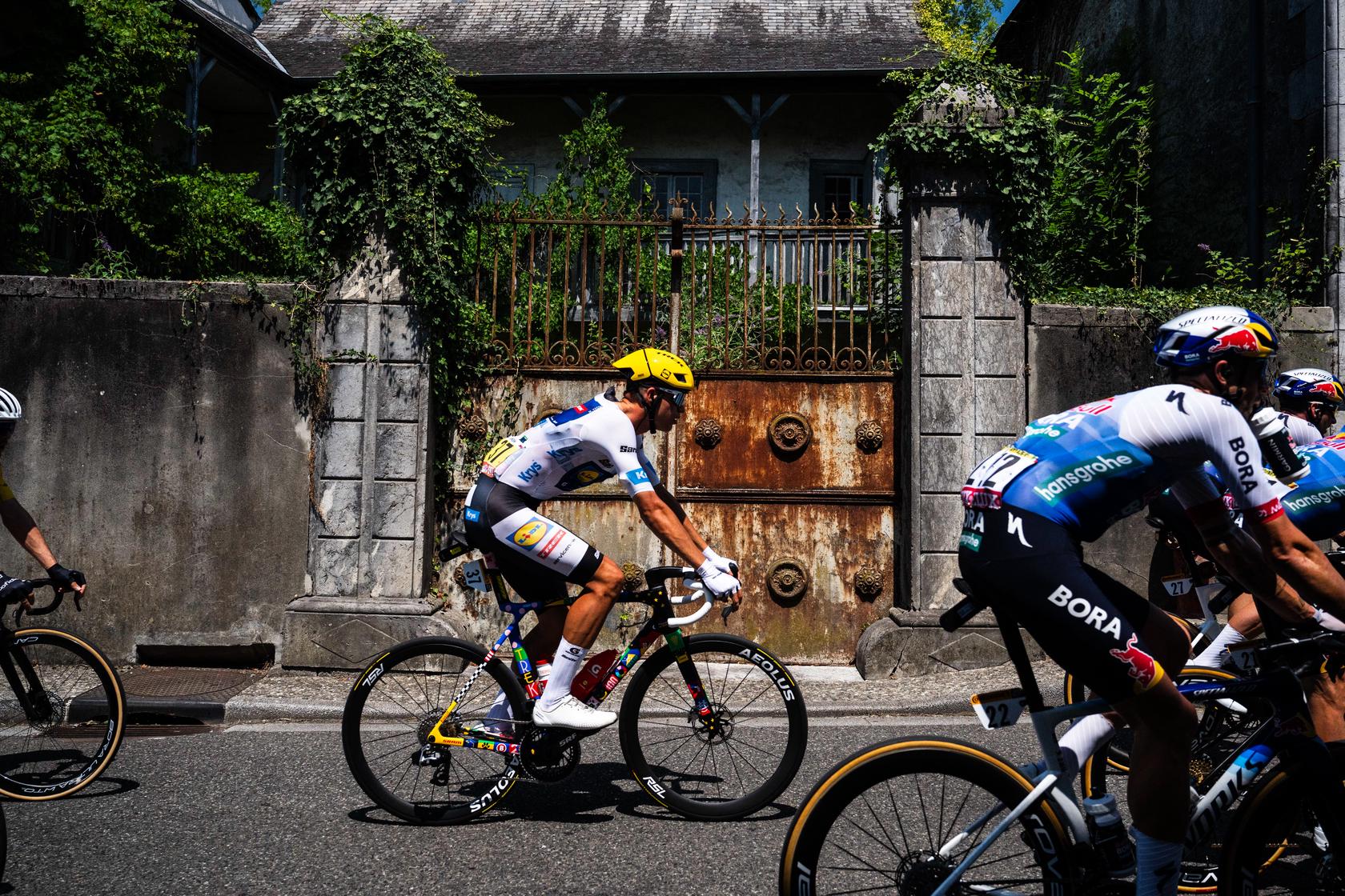 20260709TDF2049_.jpg
