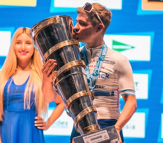 Program lednových etapáků nejvyšší kategorie odstartuje v Austrálii a Argentině za účasti Evenepoela i Sagana