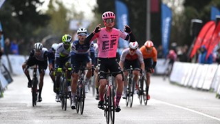Talentovaný Van den Berg má první profesionální vítězství. Vyhrál Trofeo Ses Salines - Alcudia