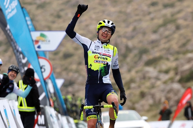 Úžasně silný Goossens nedal pelotonu šanci a vyhrál Trofeo Andratx z dlouhého úniku