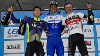 Engelhardt si připsal první vítězství mezi profesionály, vyhrál jednorázovku Per Sempre Alfredo
