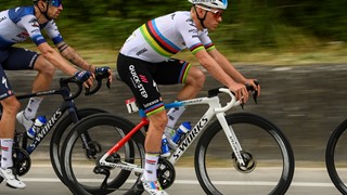 Evenepoel pojede Okolo Švýcarska a letním vrcholem bude světový šampionát, Tour v programu chybí